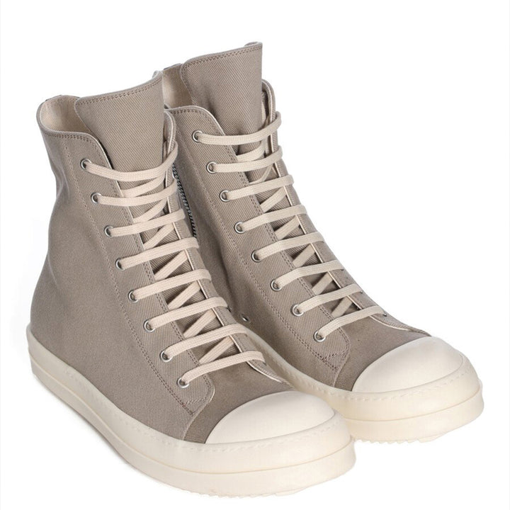 SNEAKS