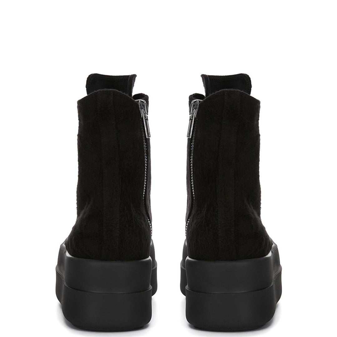 DOUBLE BUMPER SNEAKS