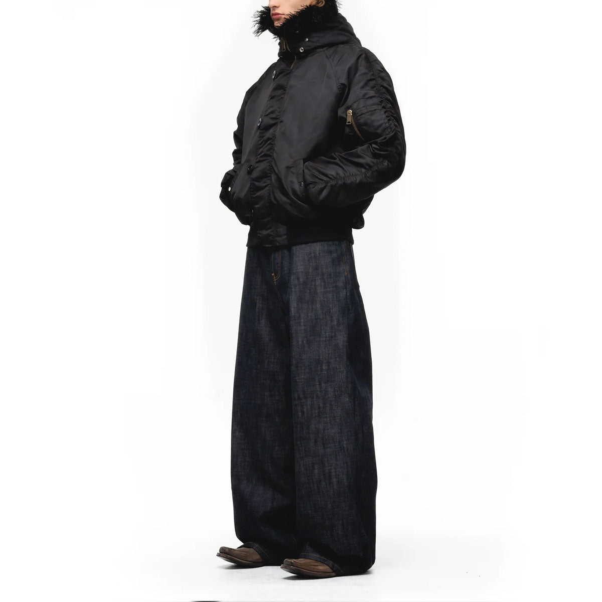 ASTRO FUR BOMBER JACKET BLACK Mサイズ ASTRO FUR BOMBER JACKET | Why are you here?