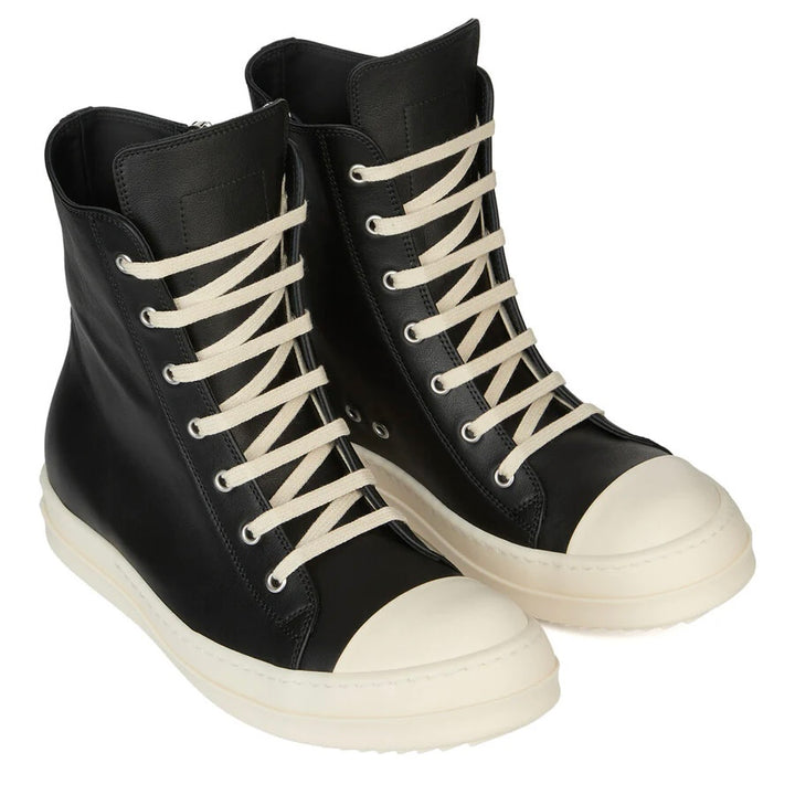 SNEAKS