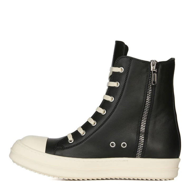 SNEAKS