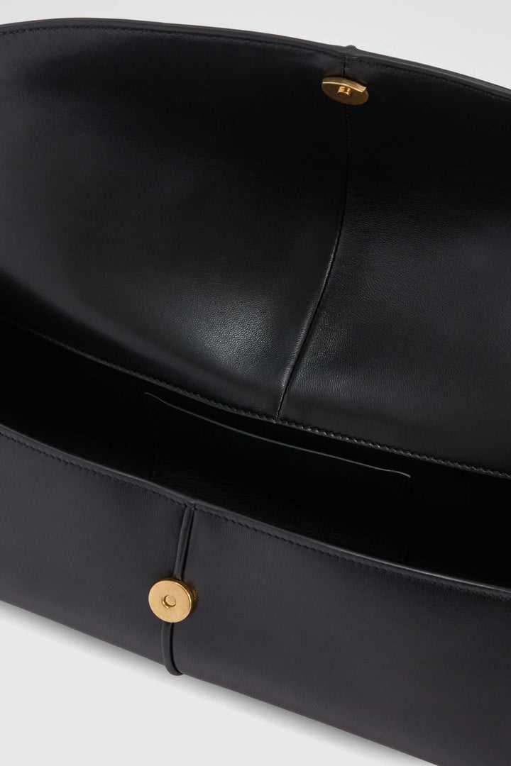 Linea Shoulder