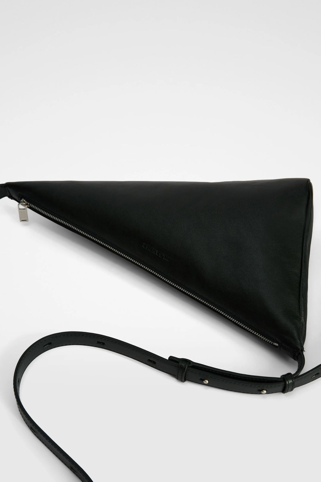 TRIANGLE CROSSBODY
