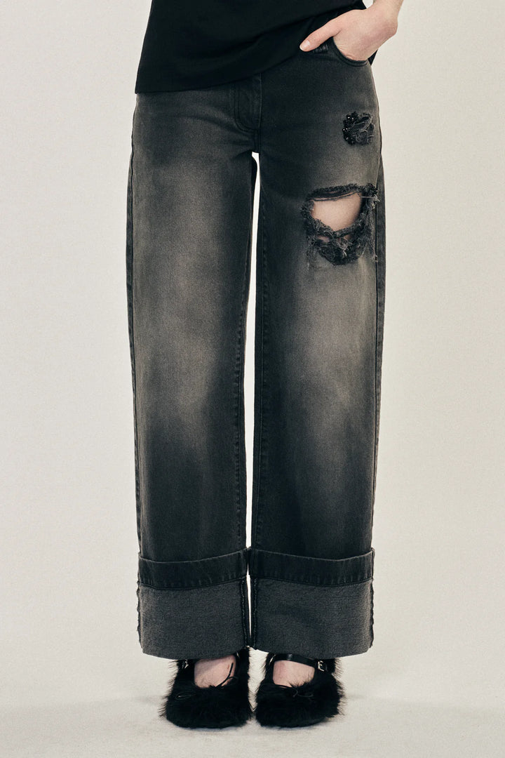 Simone Rocha - CROPPED DISTRESSED STRAIGHT LEG JEANS W/ EMB