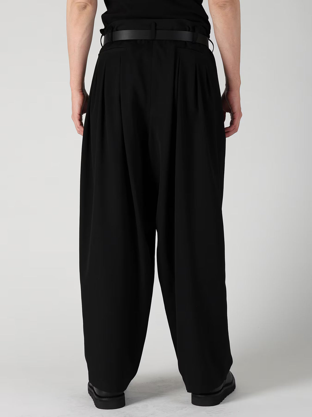 WOOL GABARDINE 12 TUCK PANTS