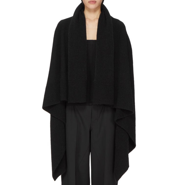 HOODED MEDIUM WRAP