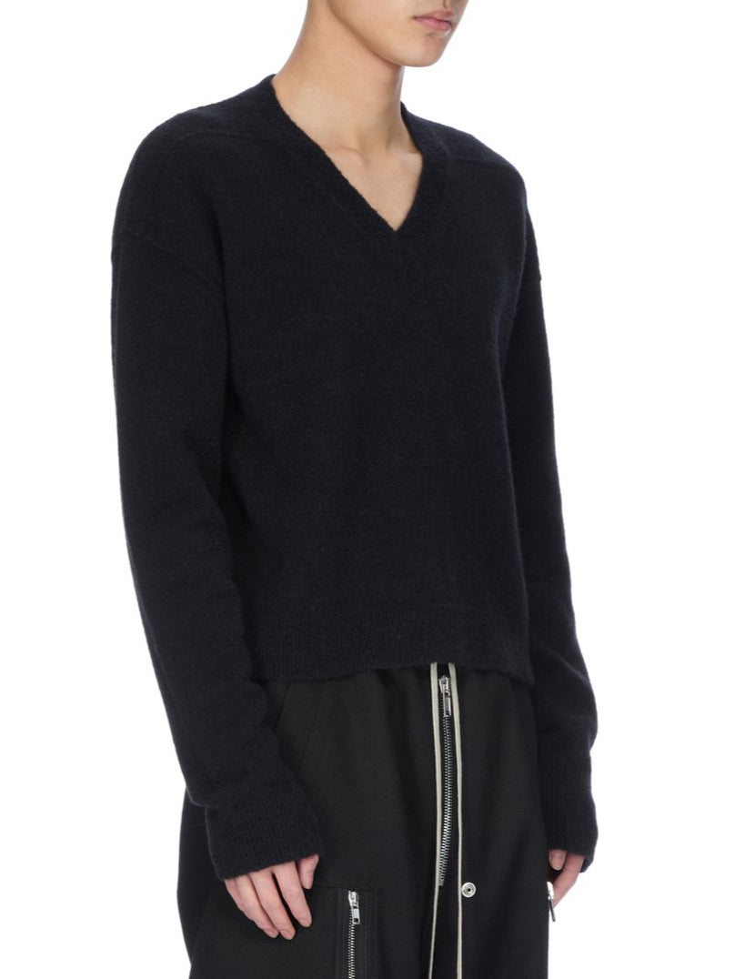 TOMMY V NECK