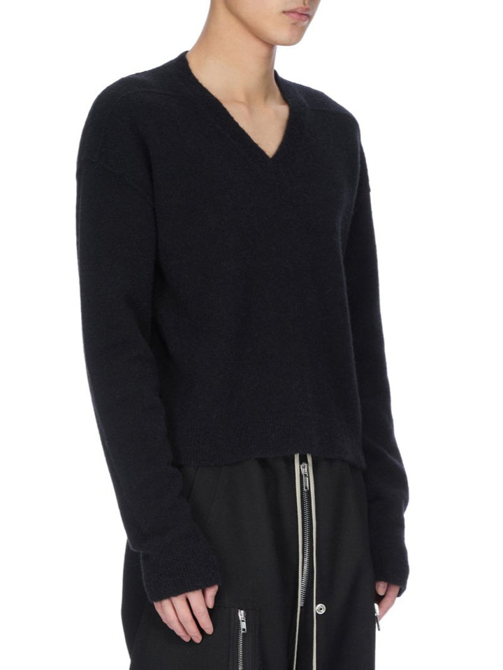 TOMMY V NECK