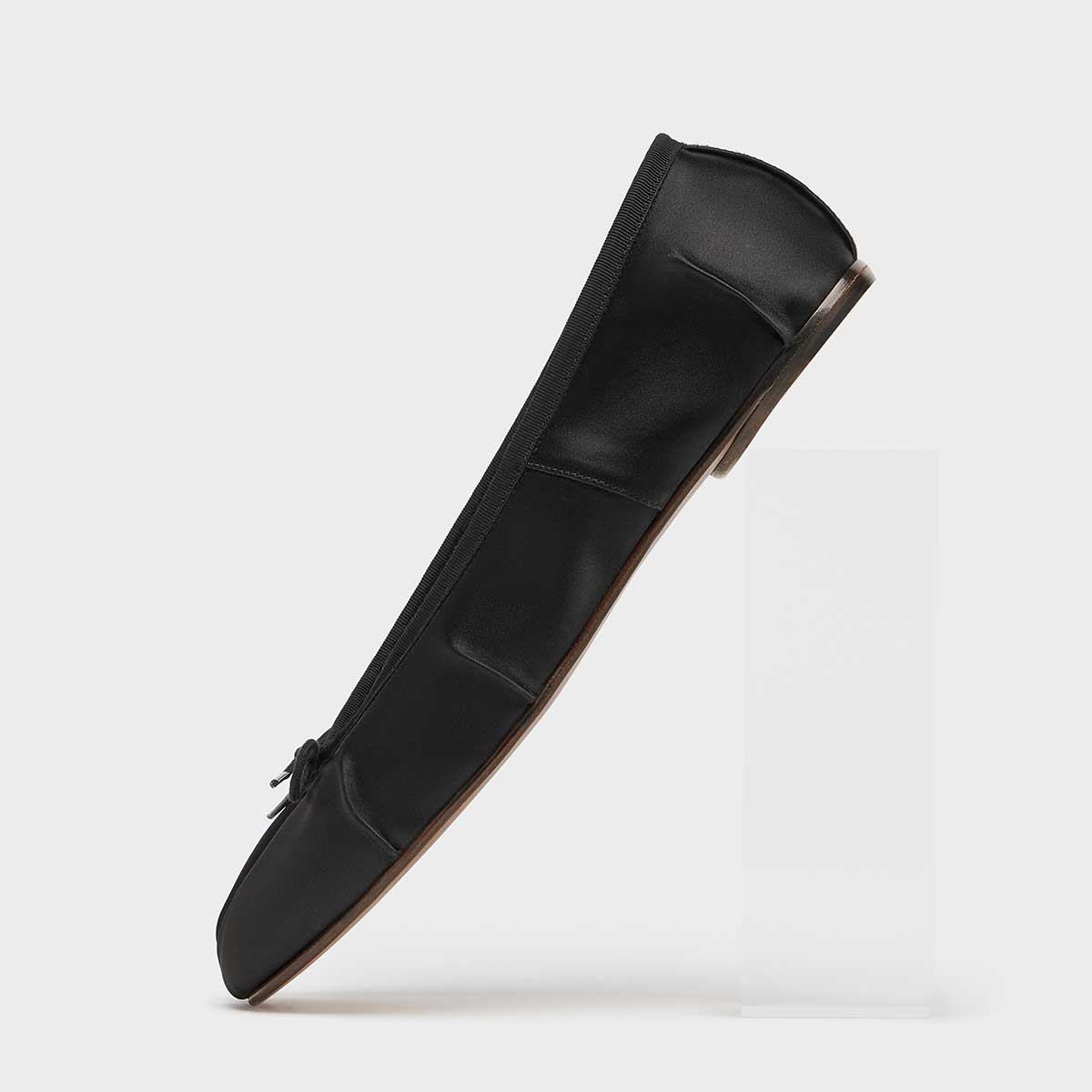 Maison Margiela バレエシューズ サテン ブラック 36 Maison Margiela/メゾン マルジェラ_Women通販 | 「タビ」サテンバレエ
