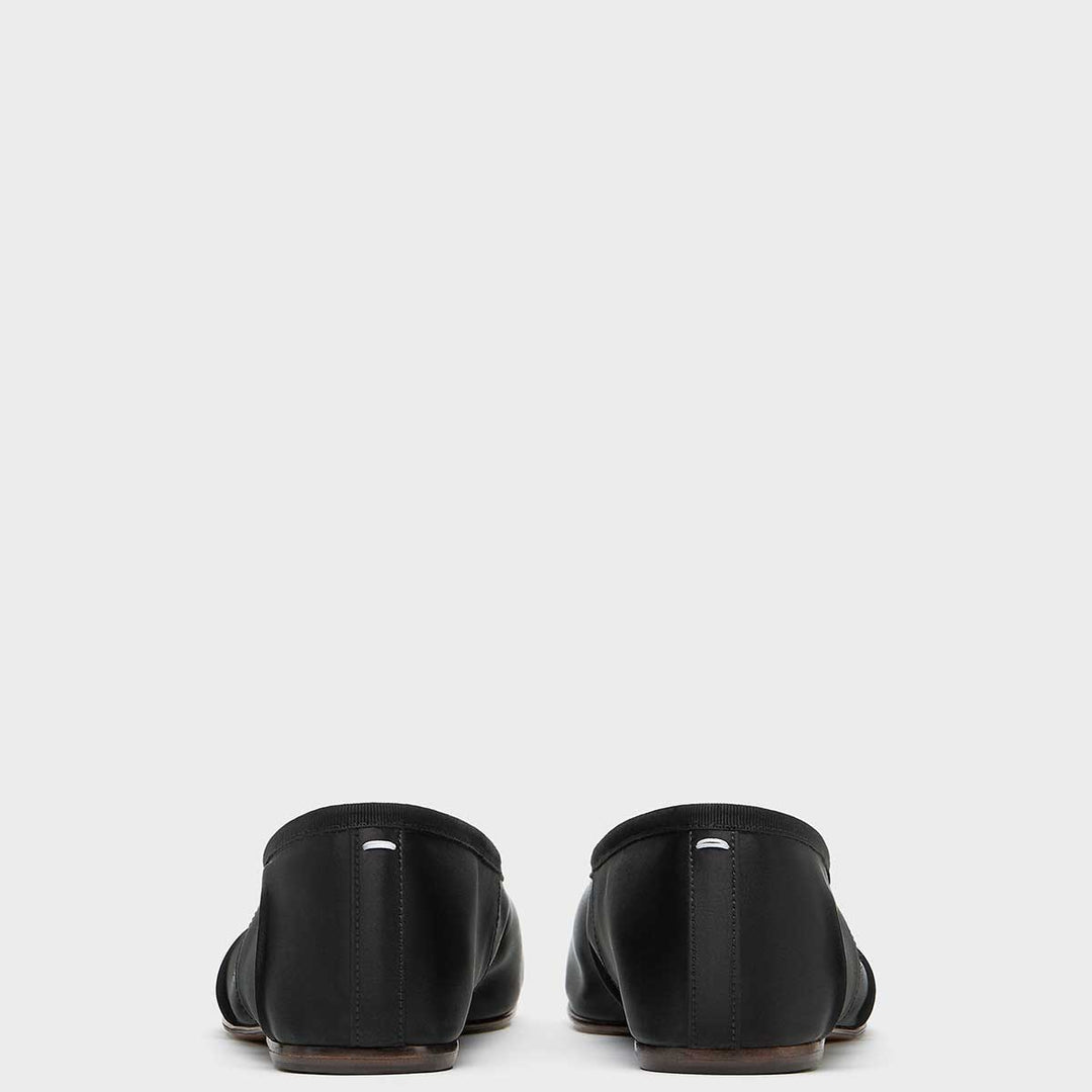 「タビ」サテンバレエシューズ