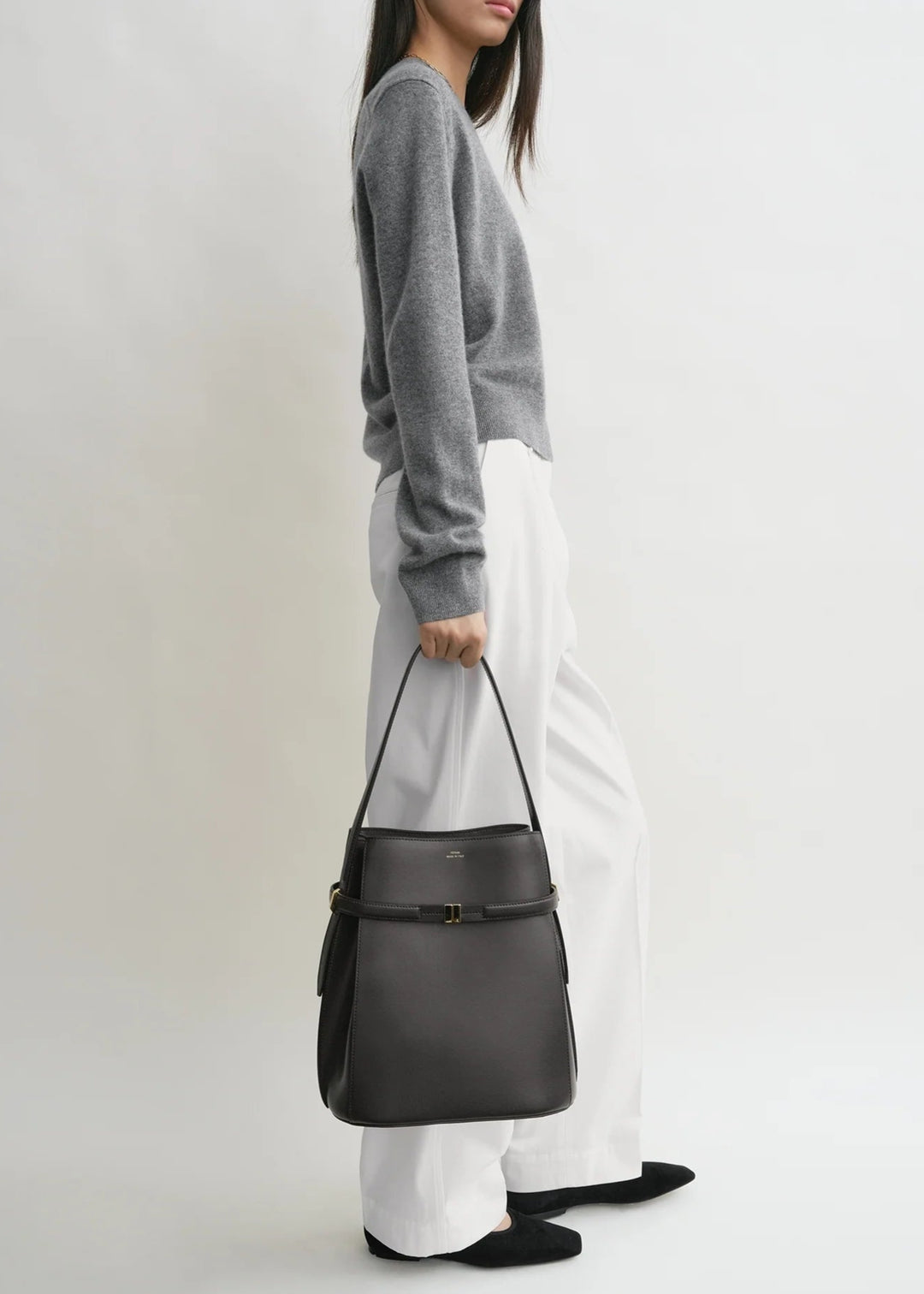 TOTEME - Belted leather bucket bag