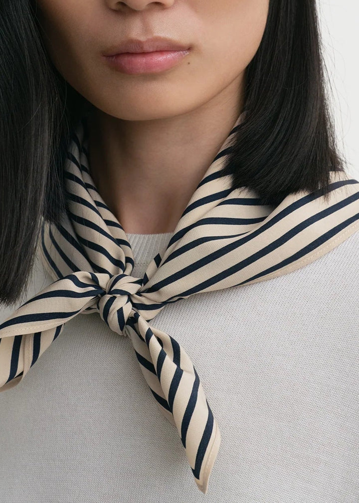 TOTEME - Signature monogram silk scarf