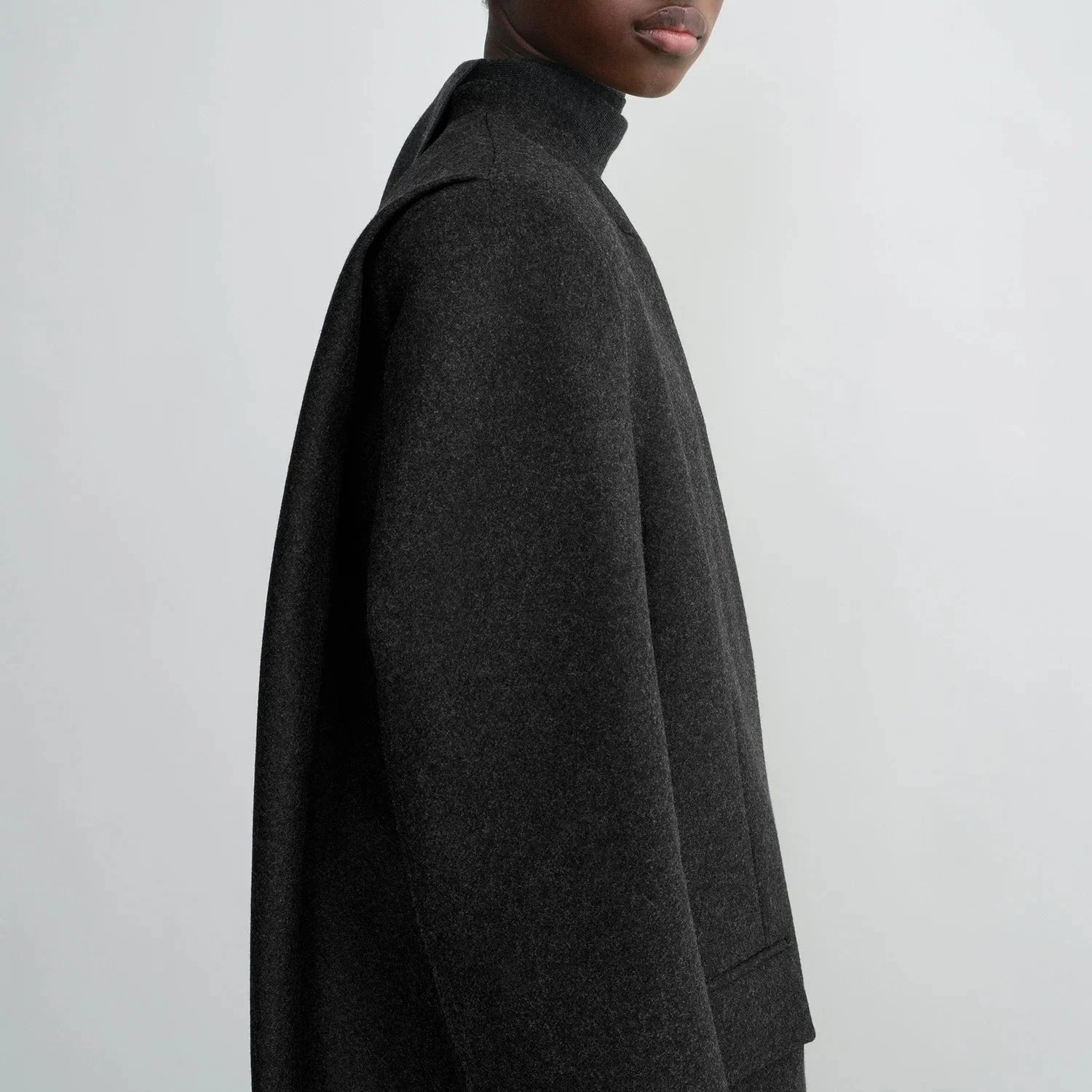 TOTEME (トーテム) | Deep pleat coat charcoal melange ロングコート