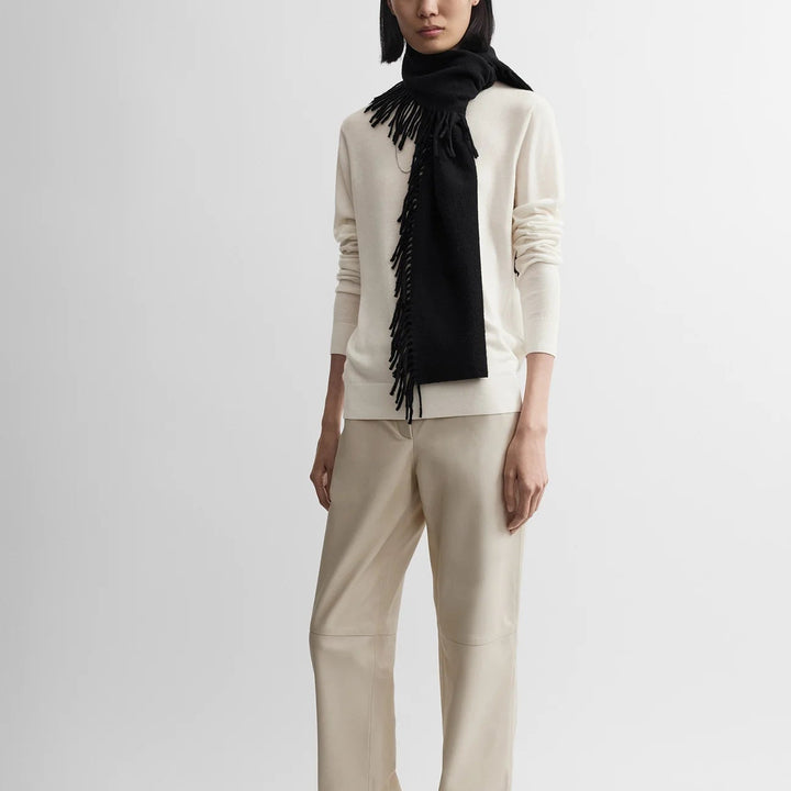 Cashmere tassel scarf
