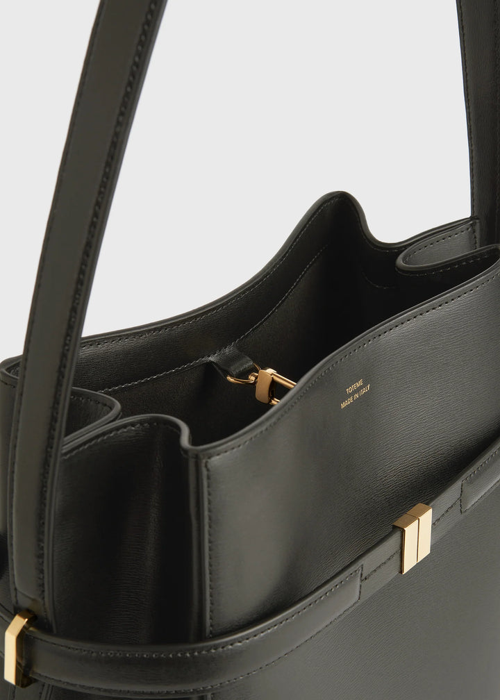TOTEME - Belted leather bucket bag