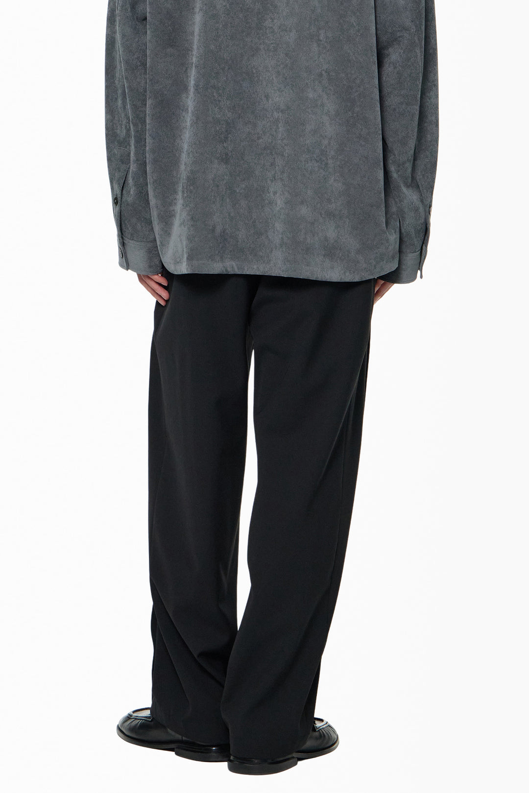 Black Side one-Tuck Wool Pants