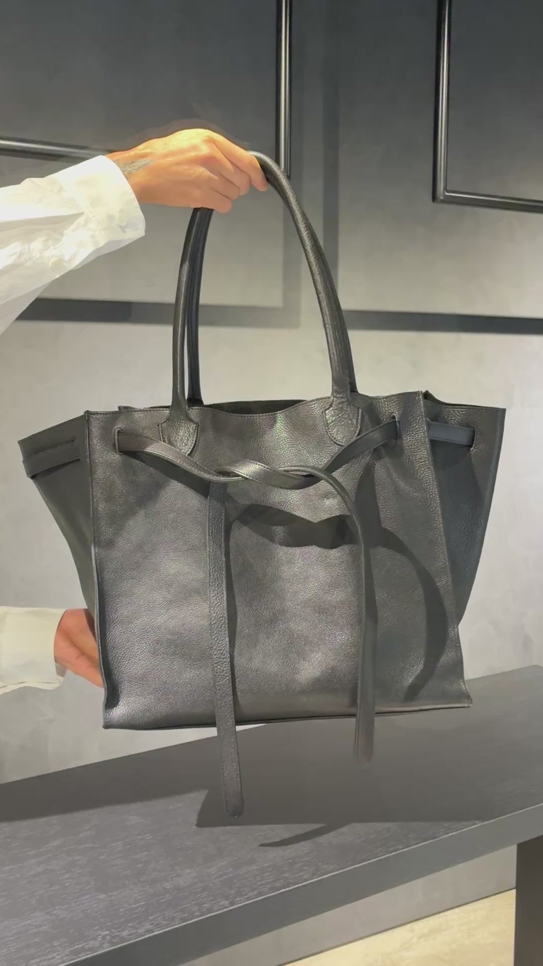 【WHY限定】IRA VINTAGE LEATHER BAG